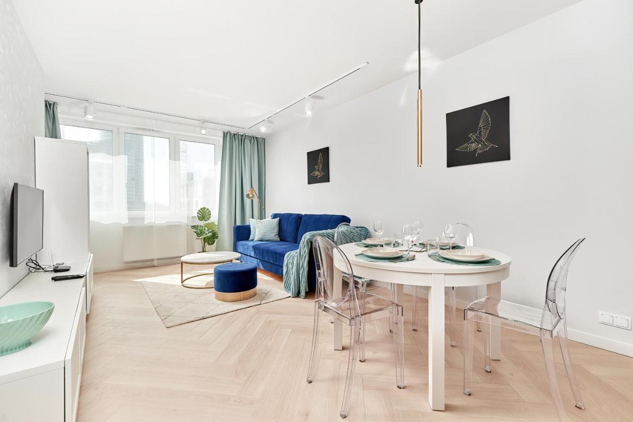 Exclusive Apartments Gwiazdzista With Free Garage Wroclaw By Noclegi Renters Exterior foto